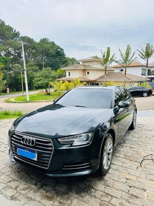 AUDI A4 2.0 TFSI AMBIENTE AVANT GASOLINA 4P S TRONIC